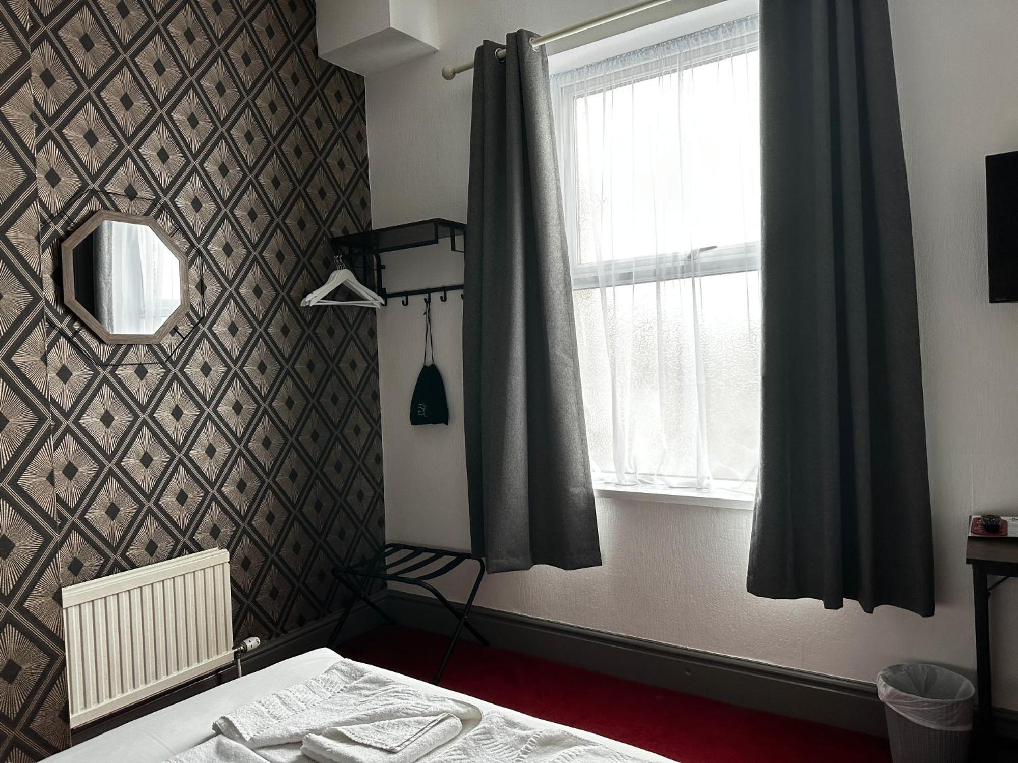 The Derby Hotel Barrow-in-Furness Eksteriør bilde