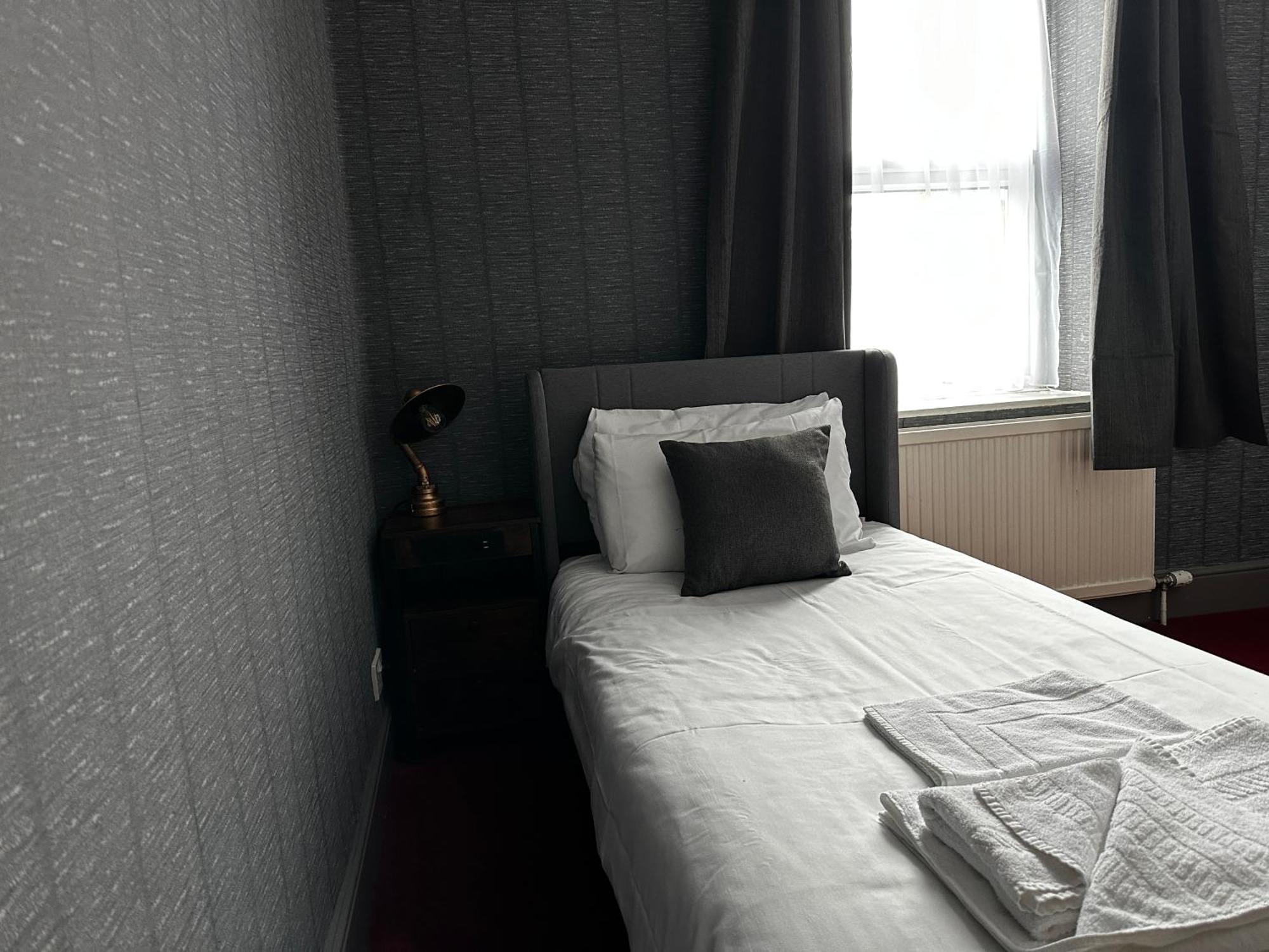 The Derby Hotel Barrow-in-Furness Eksteriør bilde