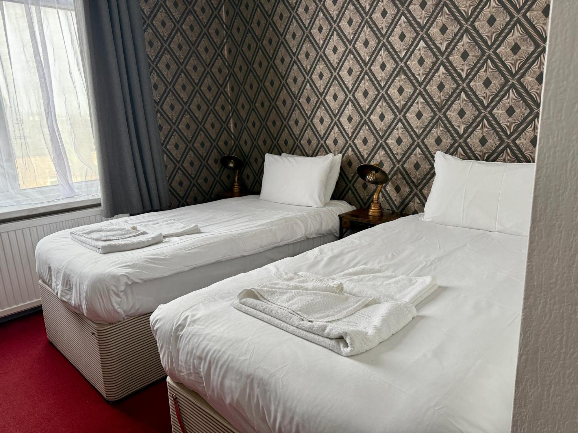 The Derby Hotel Barrow-in-Furness Eksteriør bilde
