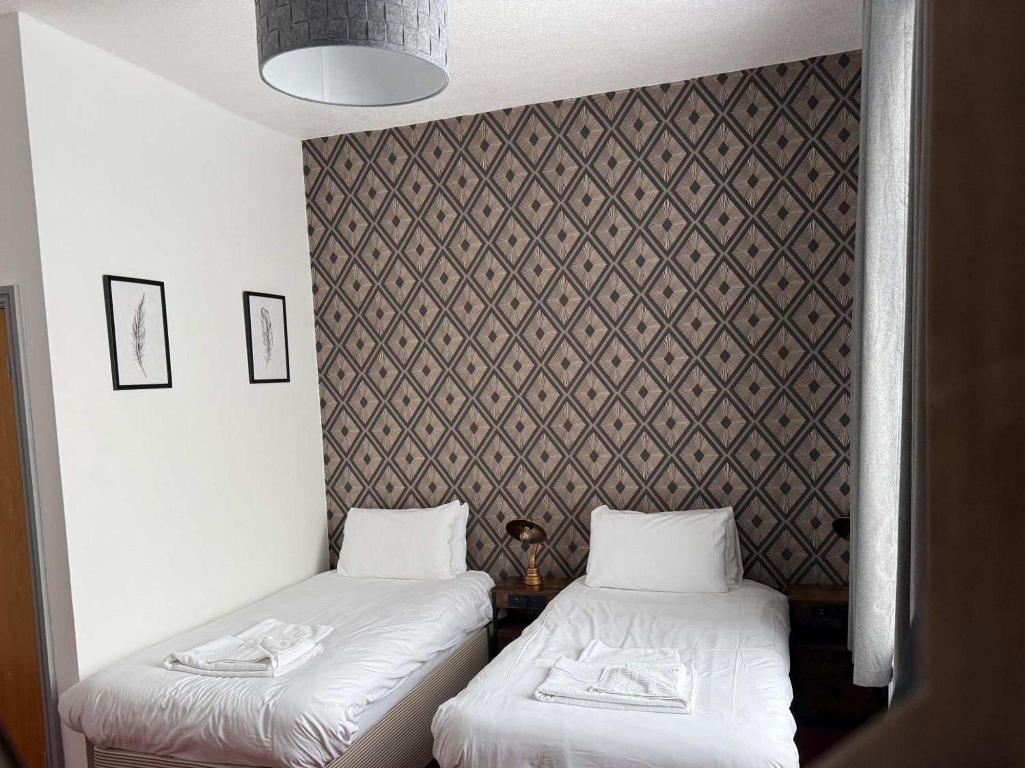 The Derby Hotel Barrow-in-Furness Eksteriør bilde