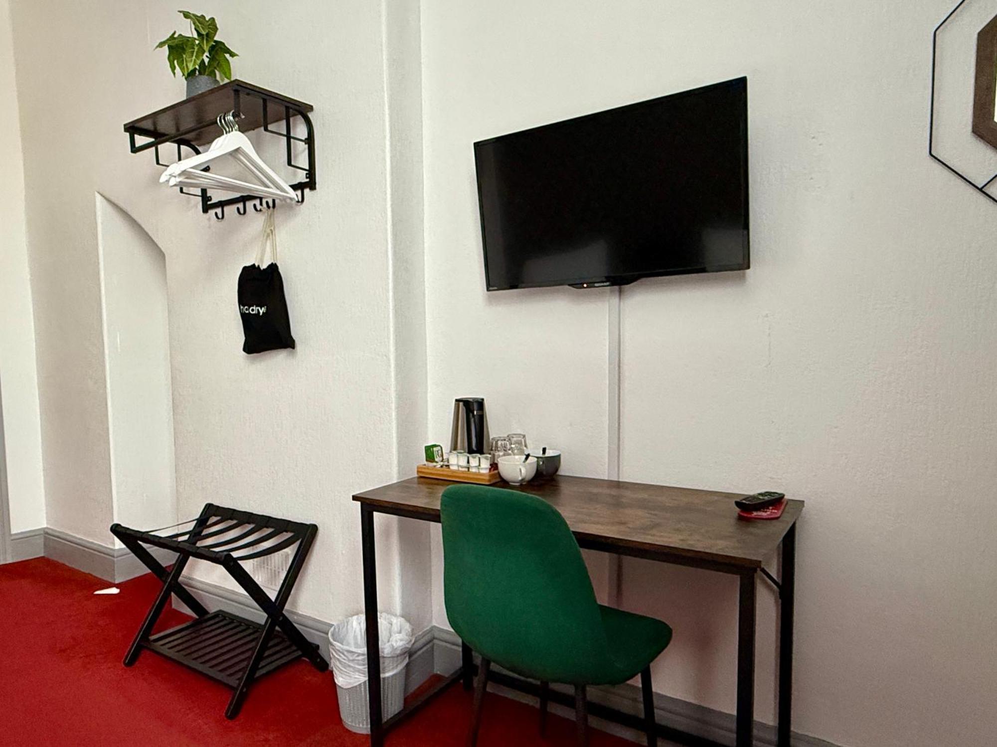 The Derby Hotel Barrow-in-Furness Eksteriør bilde